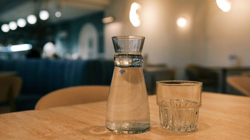 Carafe à eau ou à vin : nos conseils pour bien choisir selon vos besoins