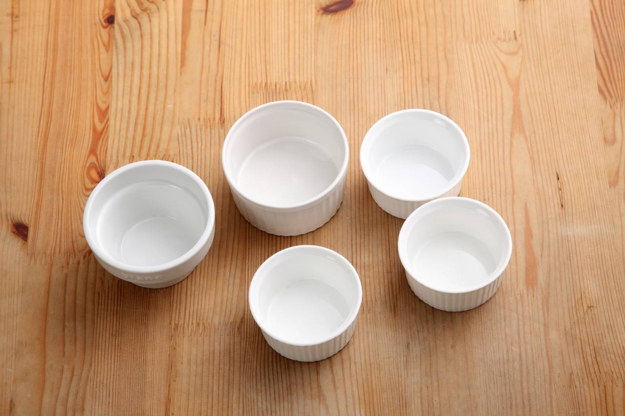Comment bien choisir un ramequin pour réussir crèmes brûlées, soufflés et cuissons individuelles